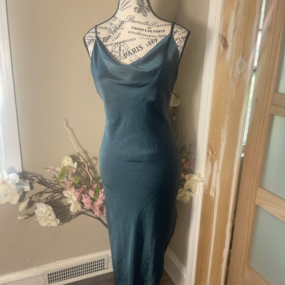 Aigeman Spaghetti Straps Evening Cocktail Satin Dress Cowl Drape Neck Maxi S 4-6 - Picture 1 of 8